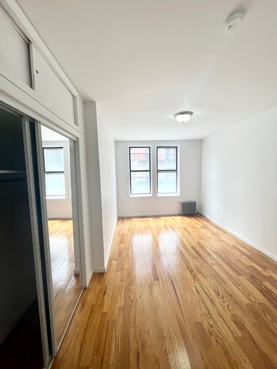  📍 141 St  | One Room Left Aug 15 (Sublease) Main Photo