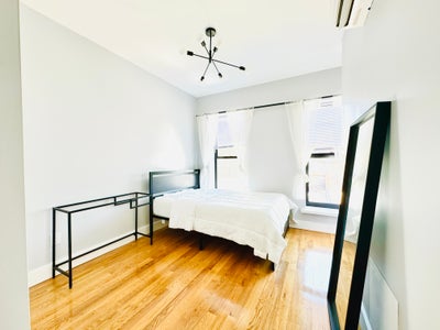 Gorgeous new *Furnished* BR with En-Suite Bath Main Photo