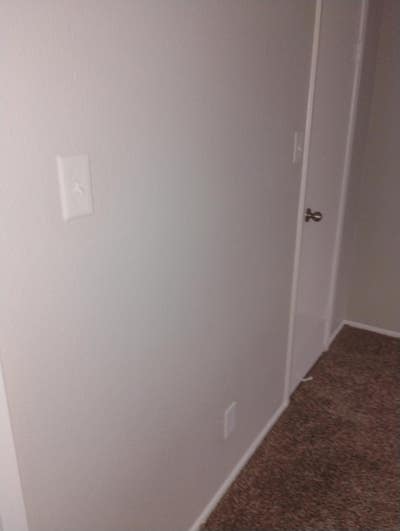 Looking for a roommate asap Main Photo