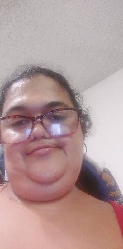 37 year old Female seeks a small or large room Main Photo