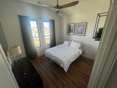 Rooms Available Main Photo