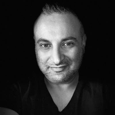 Professional Male seeks a small or large room Main Photo