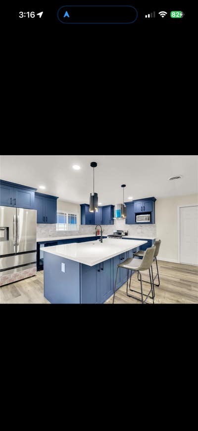 Remodeled Santa Ana Room—Utilities Included Main Photo