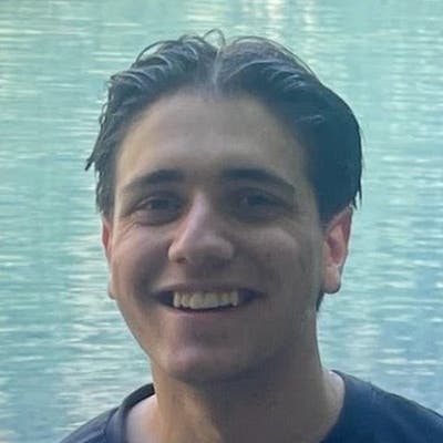 Incoming Cornell Tech student seeking furnished ro Main Photo