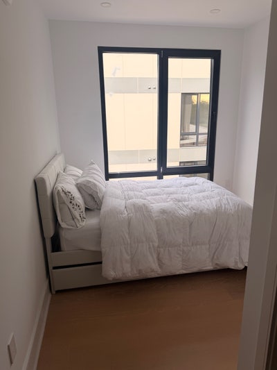Furnished Private Room with its Private bathroom Main Photo