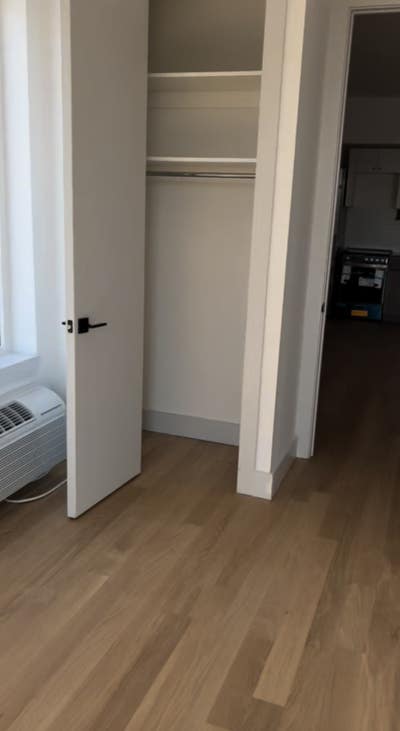 Looking for someone to join my lease  Main Photo