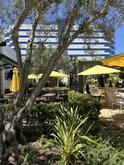 Room wanted in Newport Beach, CA Main Photo