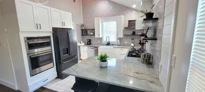 Renovated home in Dignowity Hill  Historic Distric Main Photo