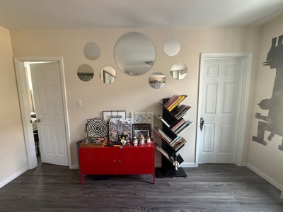 Charming prime Ridgewood bedroom w. private bath  Main Photo