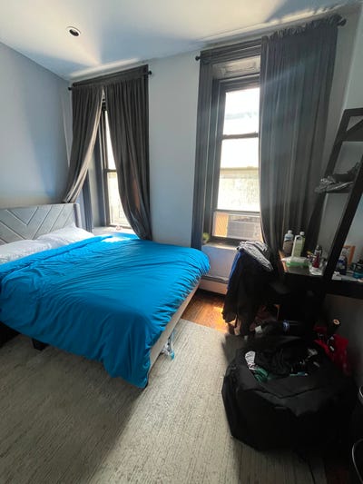 ✨Settle into comfort in this Furnished room✨ Main Photo