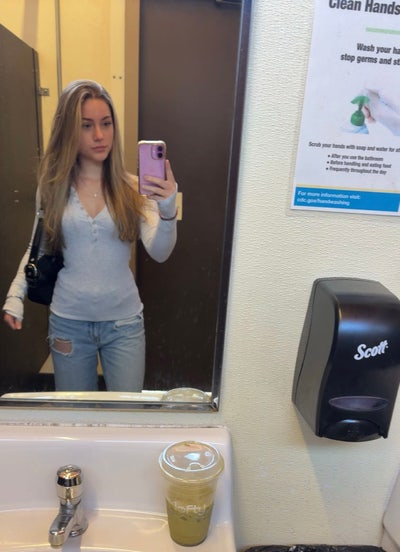 Room wanted in Oceanside, CA Main Photo
