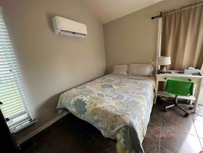 Peaceful Private Bedroom with Your Own Full Bathro Main Photo