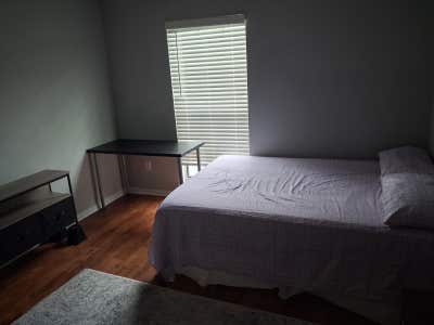 Room Available Main Photo