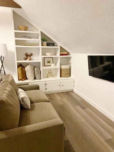 Charming Studio Apartment Near University Mall & C Main Photo