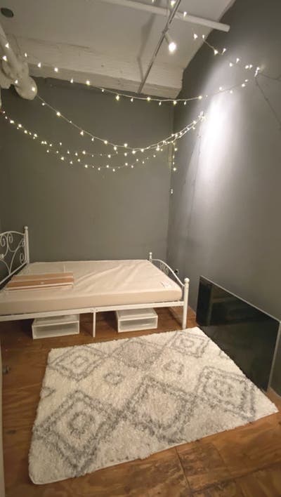Room in Bushwick, E Williamsburg Main Photo