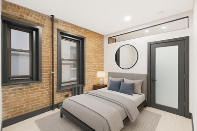 Renovated 2 bedrooms East Harlem-2nd Ave & E 100th Main Photo