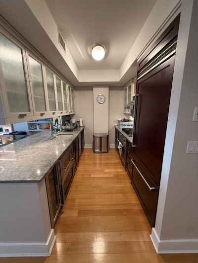 Mint large room in expansive modern two bedroom  Main Photo