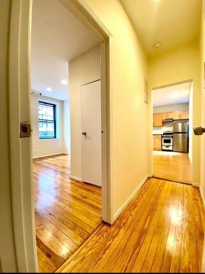 Spare room ok upper east side Main Photo