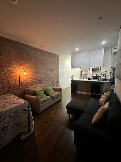 Sunny small room, Morningside Heights, Sept 1 Main Photo