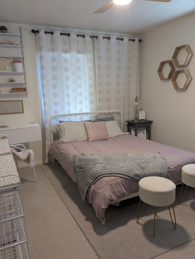 3Bed/2Ba House for Rent in Arcadia - Furnished! Main Photo