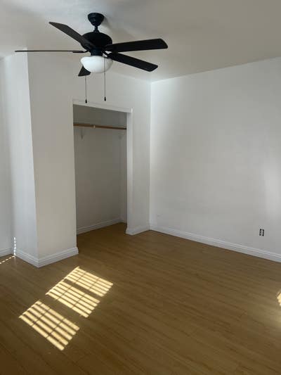 Private Room in West LA Main Photo