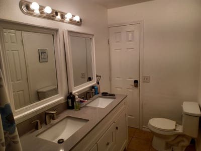 Room for rent in Waxahachie Main Photo