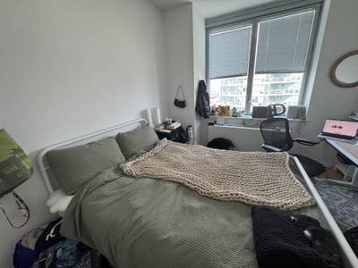 Private room in LIC Main Photo