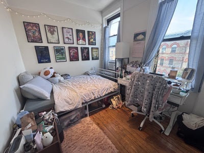 Room in Bushwick Available 10/1 Main Photo