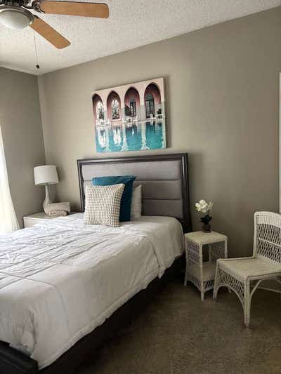$700 Room Move in Ready !! Main Photo