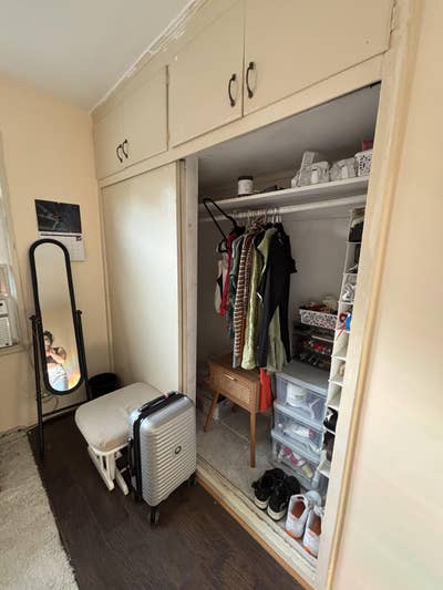 Cozy bedroom -$1500 utilities included Main Photo