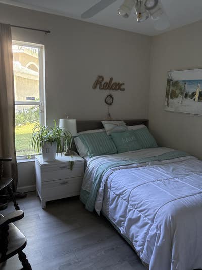 Furnished Wellington Room – Utilities Included Main Photo