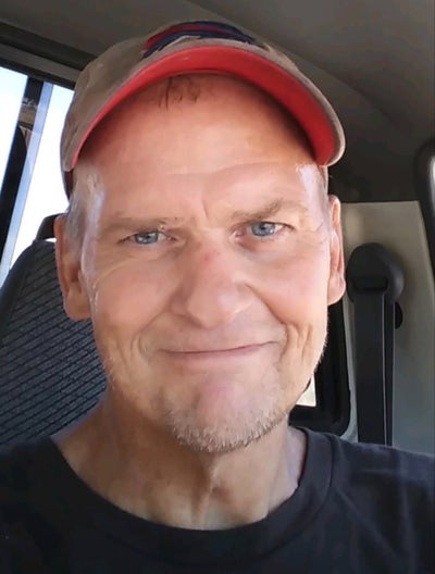 Quiet older male needs a room in Old Litchfield  Main Photo