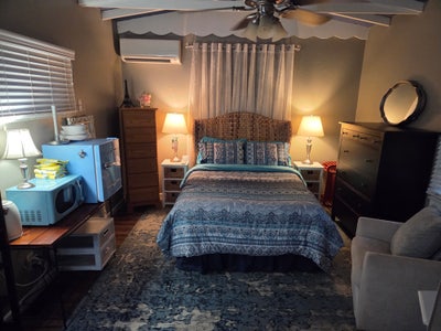 Fully Furnished Room in old Farm House  Main Photo