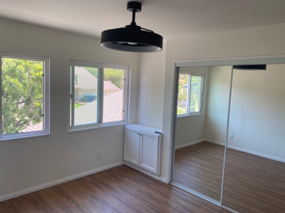 Large bedroom and beautiful, large quiet house Main Photo