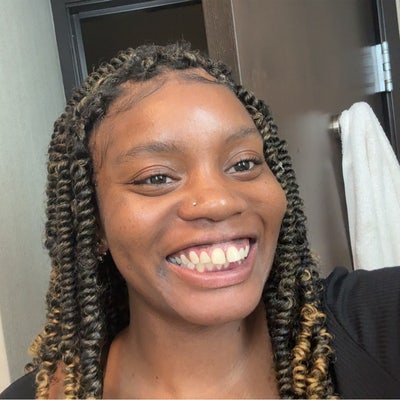 25 year old Female seeks a small or large room Main Photo