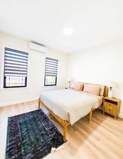 Brand new apt. Queens, fully furnished apartment  Main Photo