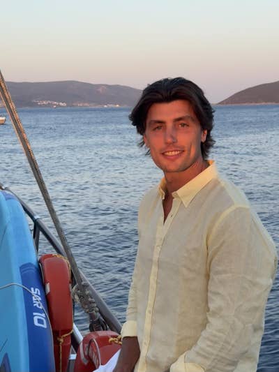 Active Engineer and Meditator Main Photo