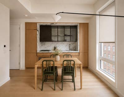 Weekend Pied-à-Terre — Furnished Luxury Condo, Mid Main Photo