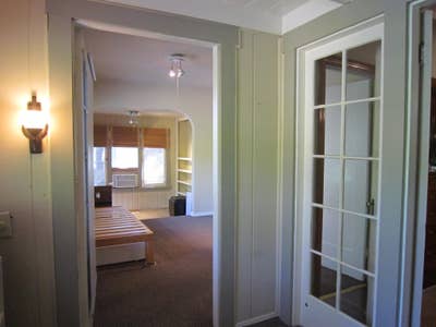 Private Room in Historic Gated Estate  Main Photo
