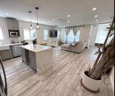 Two Rooms available in a 3 Bedroom House Main Photo