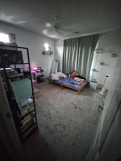 Private bedroom with private bath Main Photo