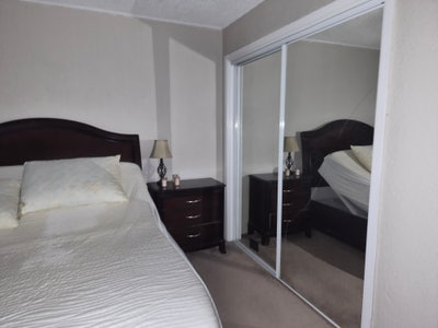 Room for rent Main Photo