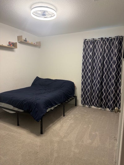 2 Separate Rooms Are Available Read Description  Main Photo