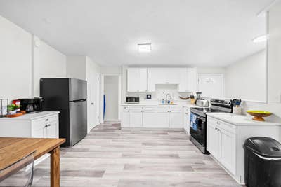  Newly Renovated Jacksonville Gem! Modern Living,  Main Photo