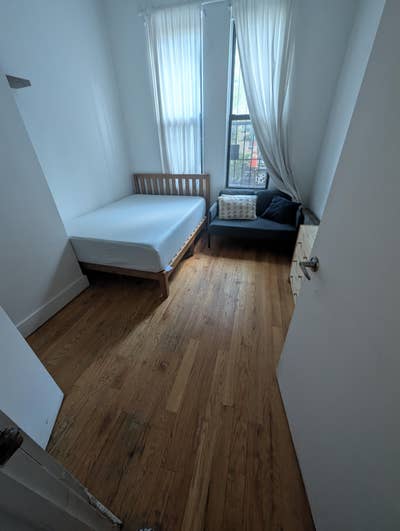Room in Williamsburg 2bd / 1 ba | 9/1 | $2,100/mo Main Photo