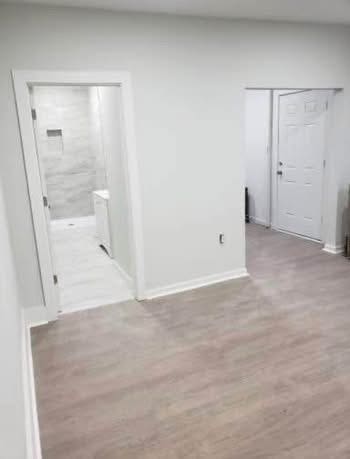 1st floor apt ready to rent.  Main Photo
