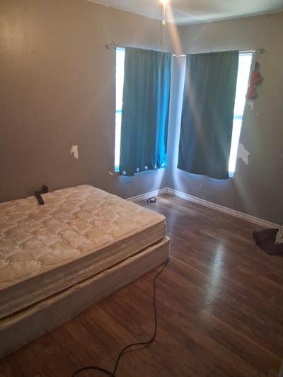 Room for Rent  Main Photo