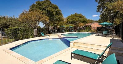 Centennial Pl. AptsAustin TX: 1BRBA 540 ft² $avail Main Photo