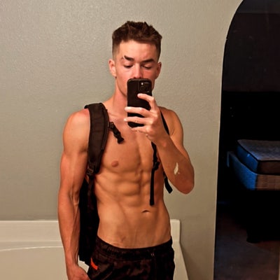23 year old Male seeks a small or large room Main Photo