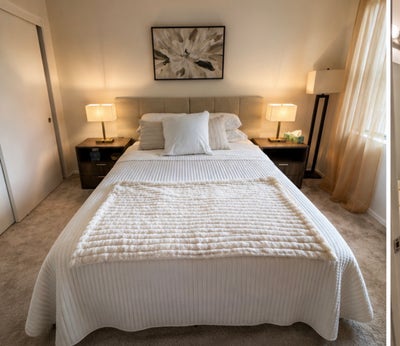 Luxury Furnished Private Room + Pool | Sherman Oak Main Photo